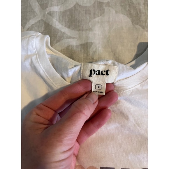 Pact love heart t shirt women's‎ small - Picture 3 of 8